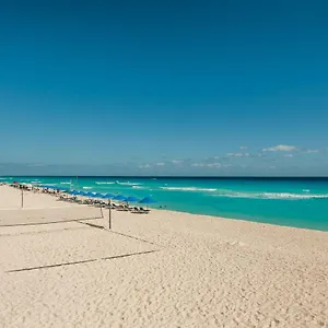 Hotelzone L16 Access Cancun